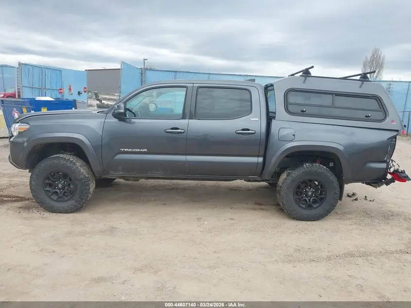 2020 TOYOTA TACOMA SR5 V6