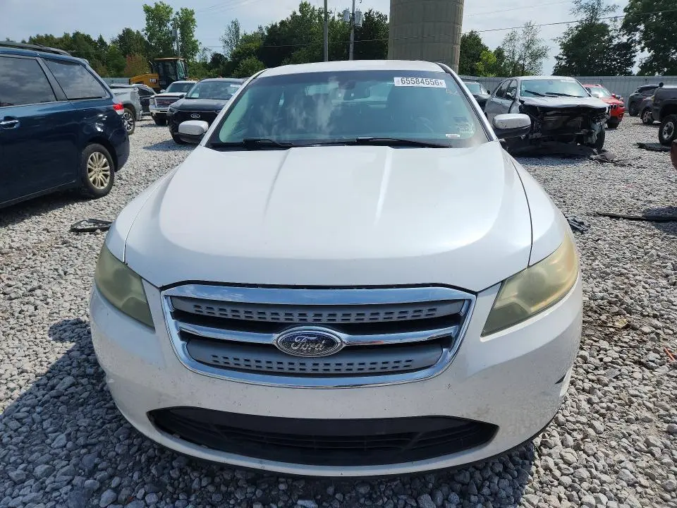 2010 FORD TAURUS SEL  