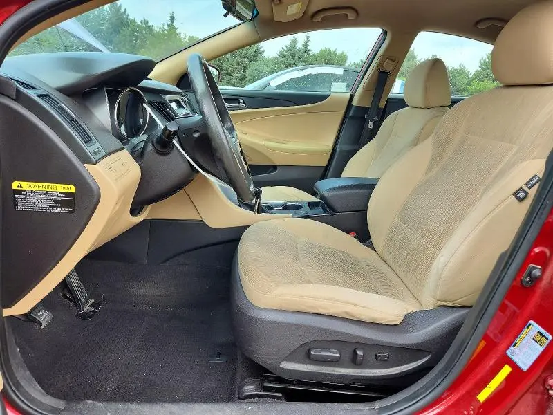 2013 HYUNDAI SONATA GLS  