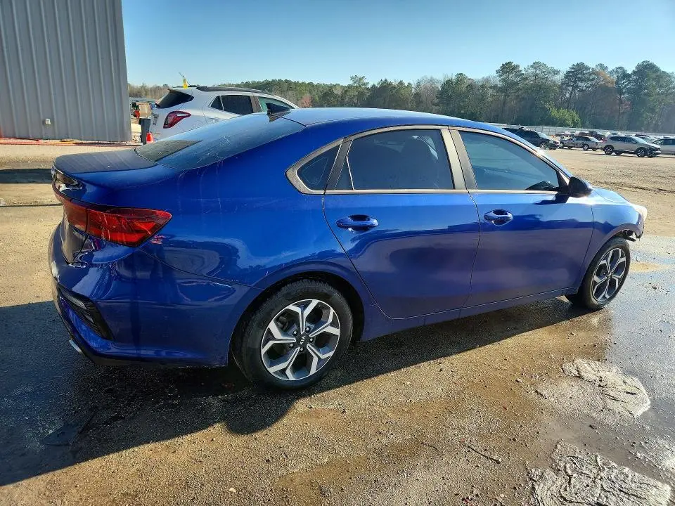 2019 KIA FORTE LXS  