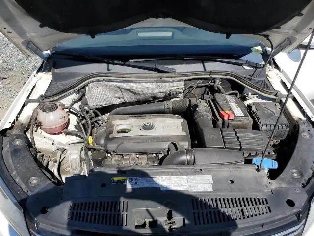 2017 VOLKSWAGEN TIGUAN S  