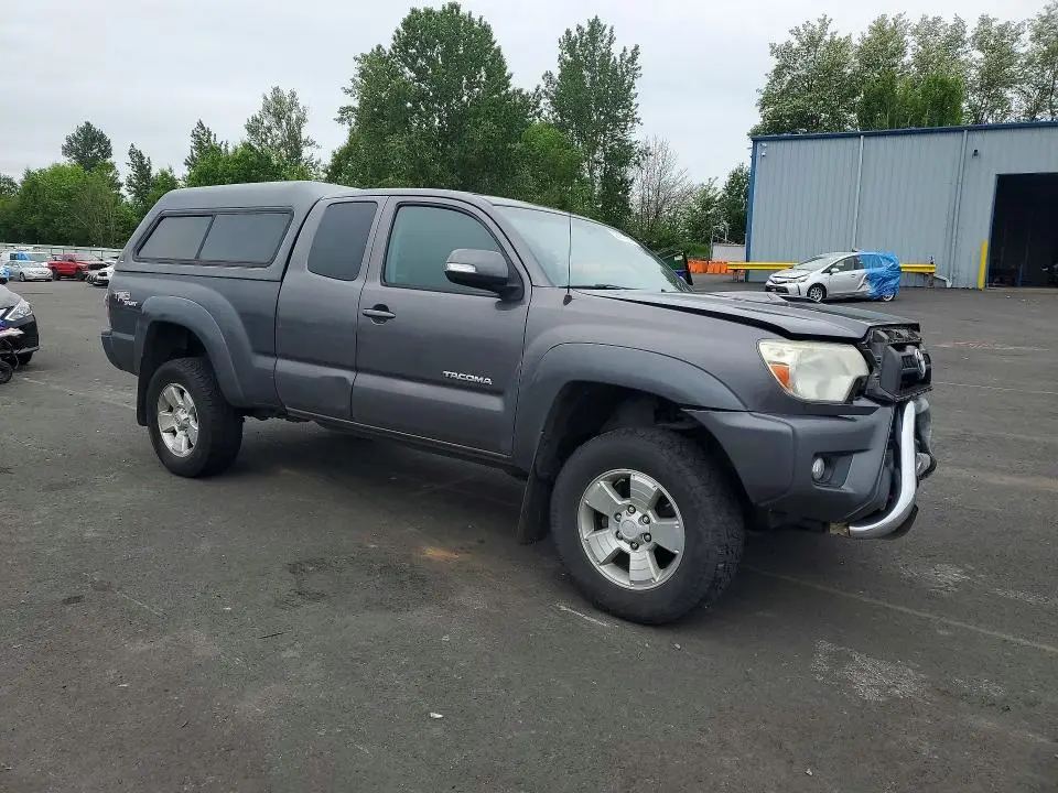 2012 TOYOTA TACOMA V6  