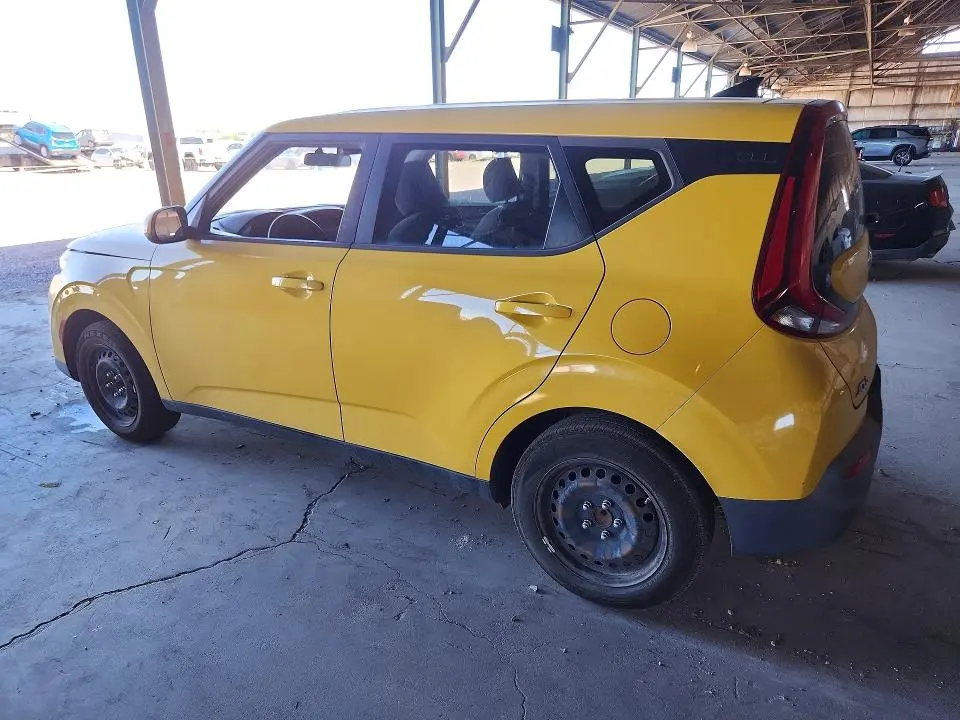 2020 KIA SOUL LX  