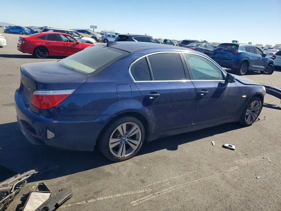 2010 BMW 528 I  