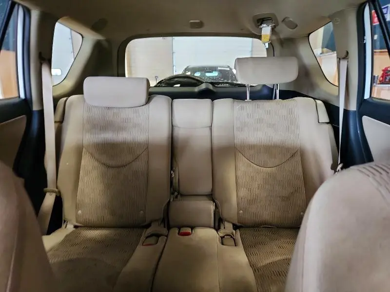 2011 TOYOTA RAV4 BASE  