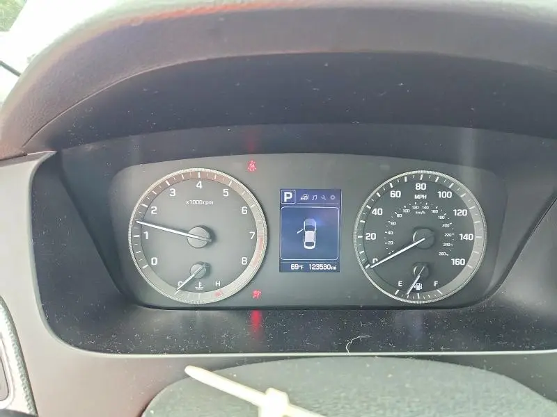 2017 HYUNDAI SONATA SE  
