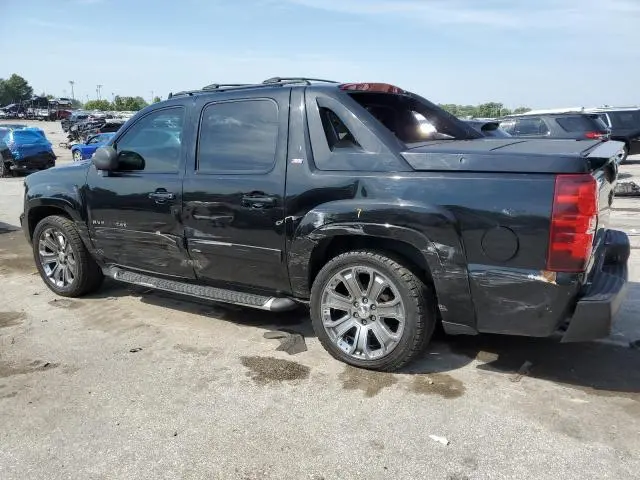 2011 CHEVROLET AVALANCHE LT  