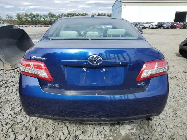 2010 TOYOTA CAMRY BASE  