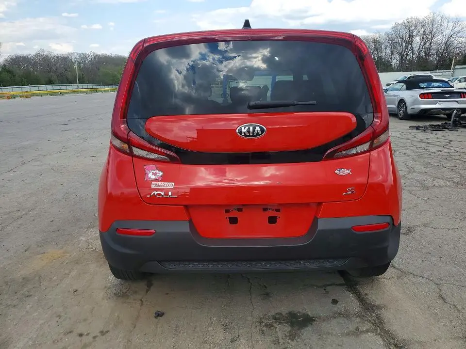 2020 KIA SOUL S  