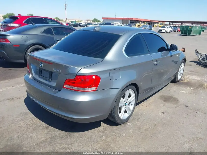 2013 BMW 128I  