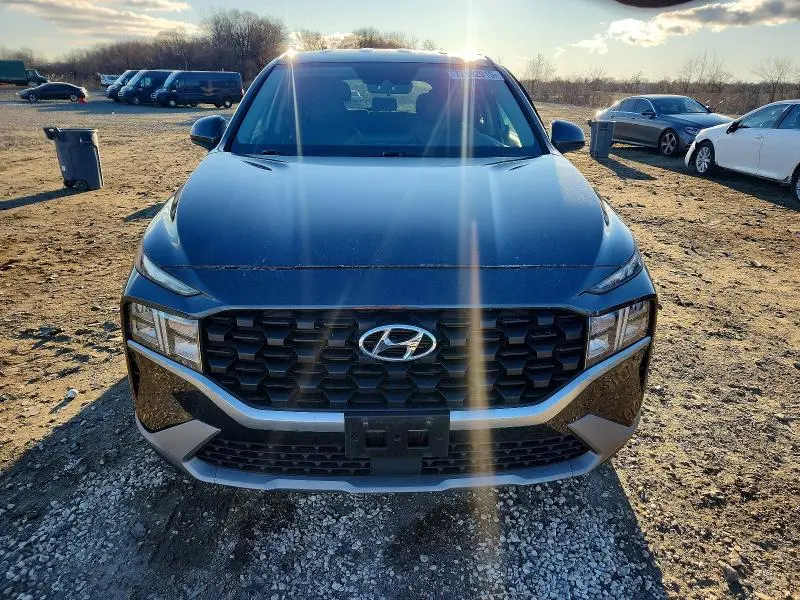 2021 HYUNDAI SANTA FE SE  