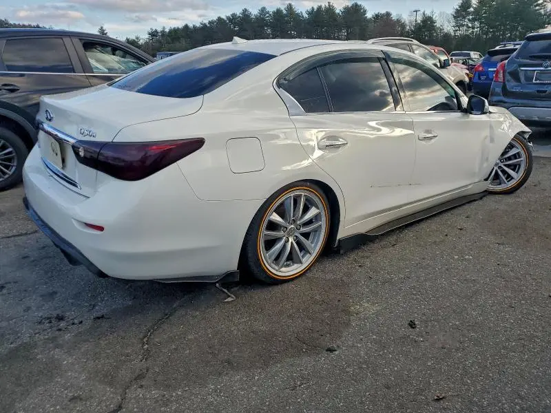 2015 INFINITI Q50 BASE  