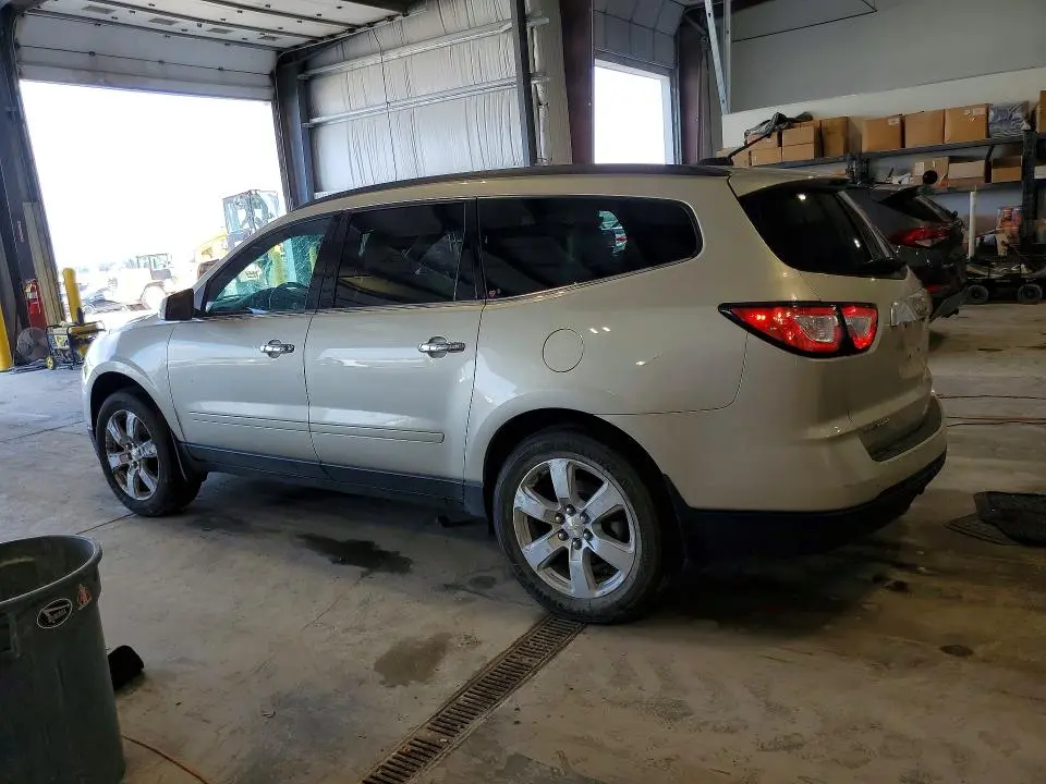 2016 CHEVROLET TRAVERSE LT  
