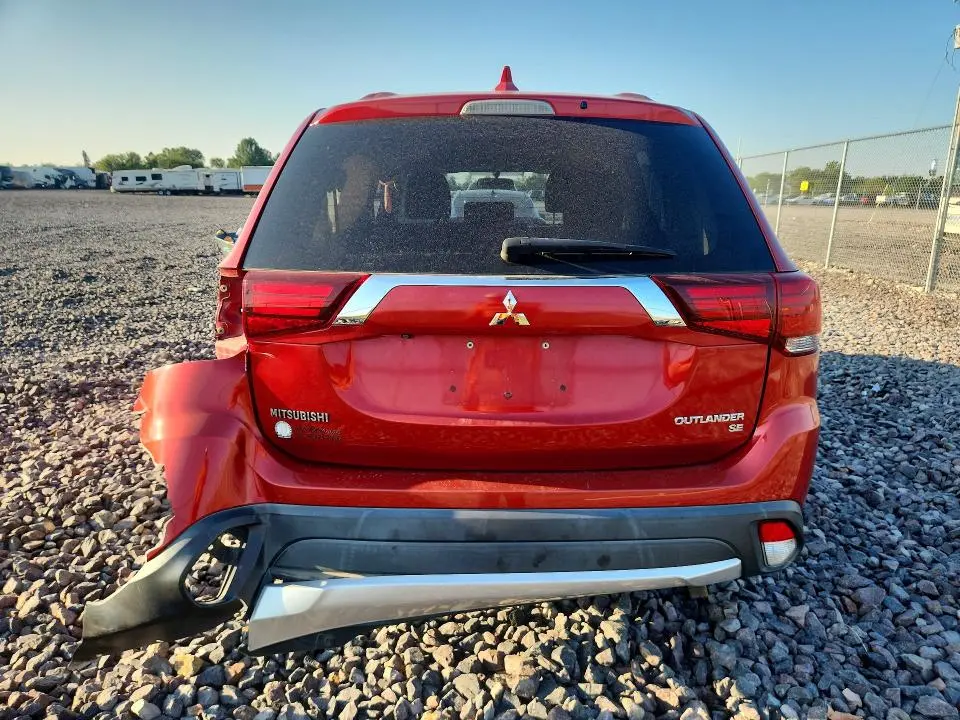 2018 MITSUBISHI OUTLANDER SE  
