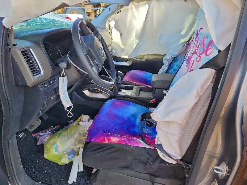 2023 NISSAN FRONTIER S  