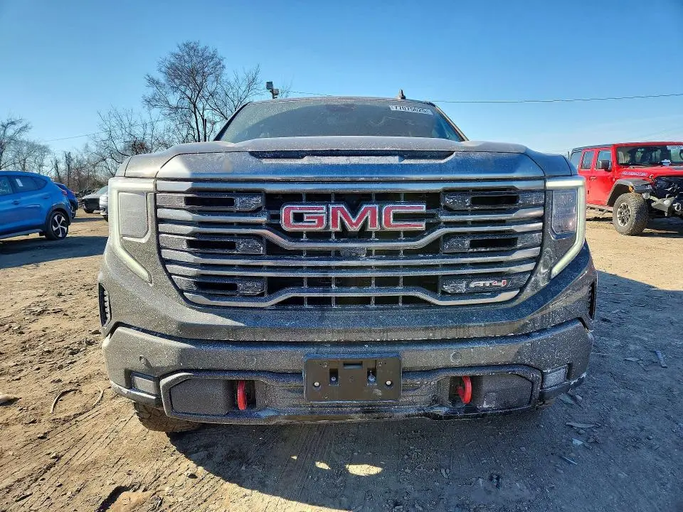 2024 GMC SIERRA K1500 AT4  