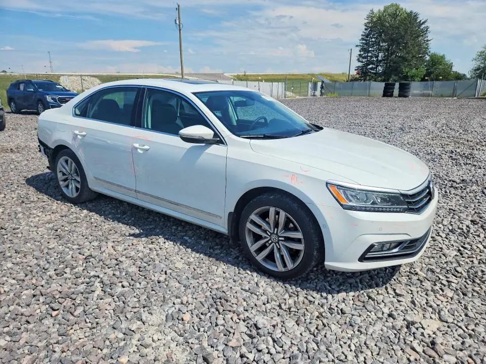 2017 VOLKSWAGEN PASSAT SEL PREMIUM  