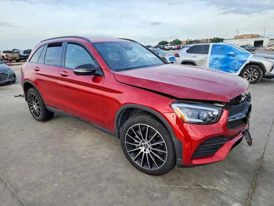 2021 MERCEDES-BENZ GLC 300 4MATIC  