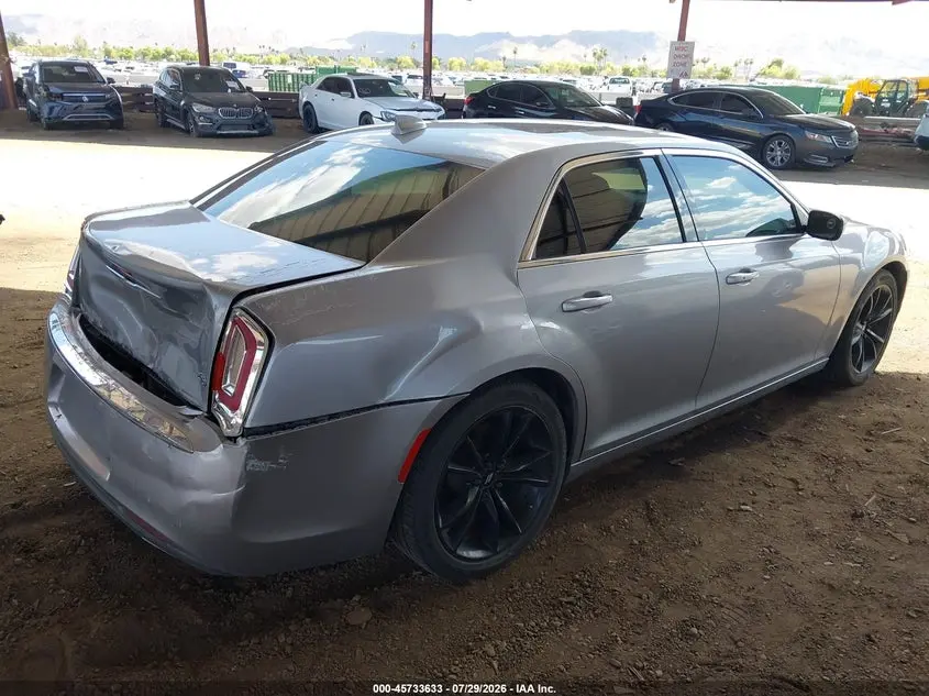 2015 CHRYSLER 300 LIMITED