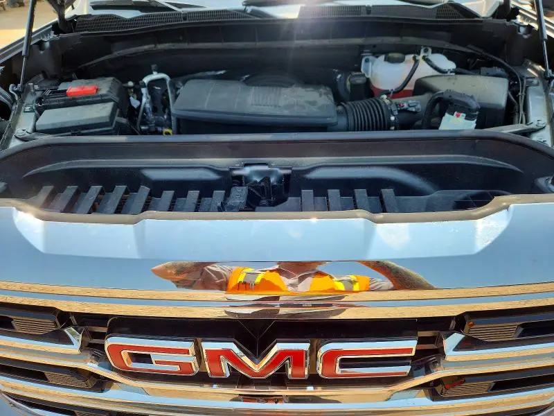 2025 GMC SIERRA K1500 SLT  