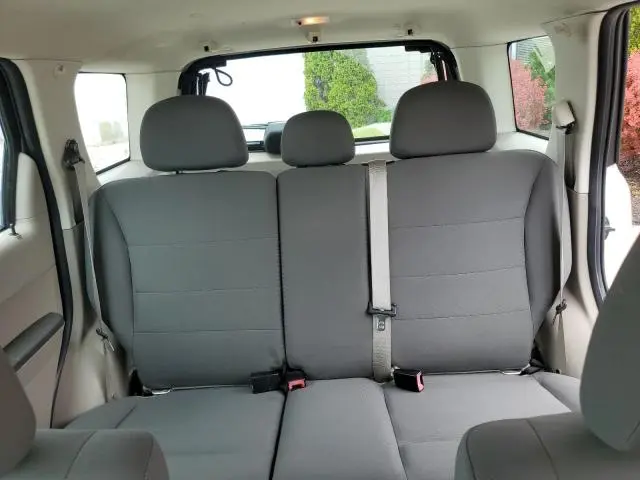 2011 FORD ESCAPE XLS  