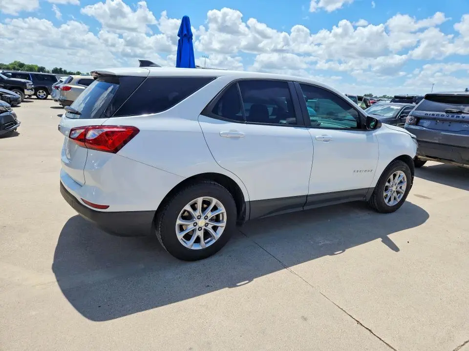 2021 CHEVROLET EQUINOX LS  