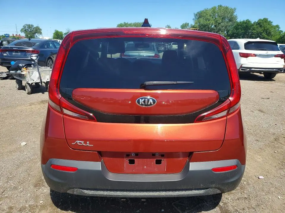 2021 KIA SOUL LX  