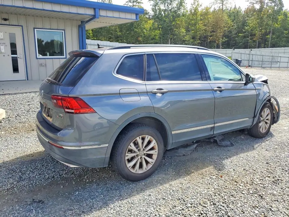 2018 VOLKSWAGEN TIGUAN SE  