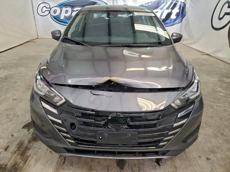 2024 NISSAN VERSA SV  