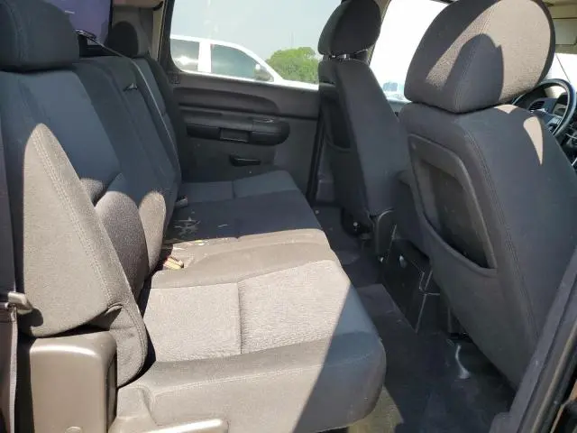 2011 CHEVROLET SILVERADO C1500 LT  