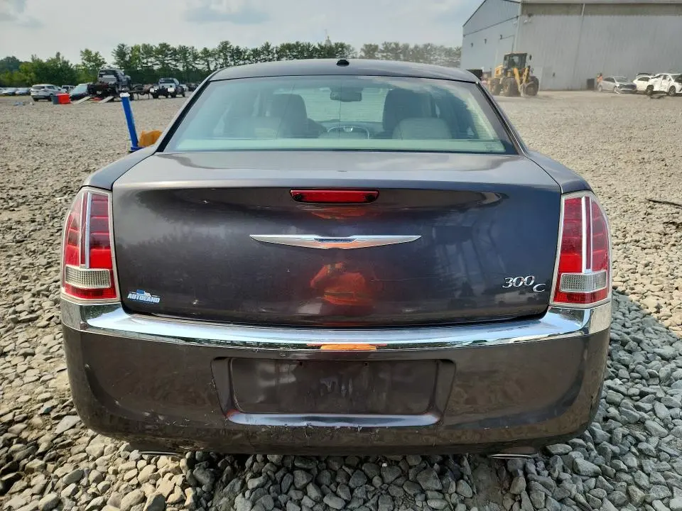 2013 CHRYSLER 300C   