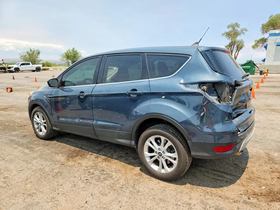 2019 FORD ESCAPE SE  