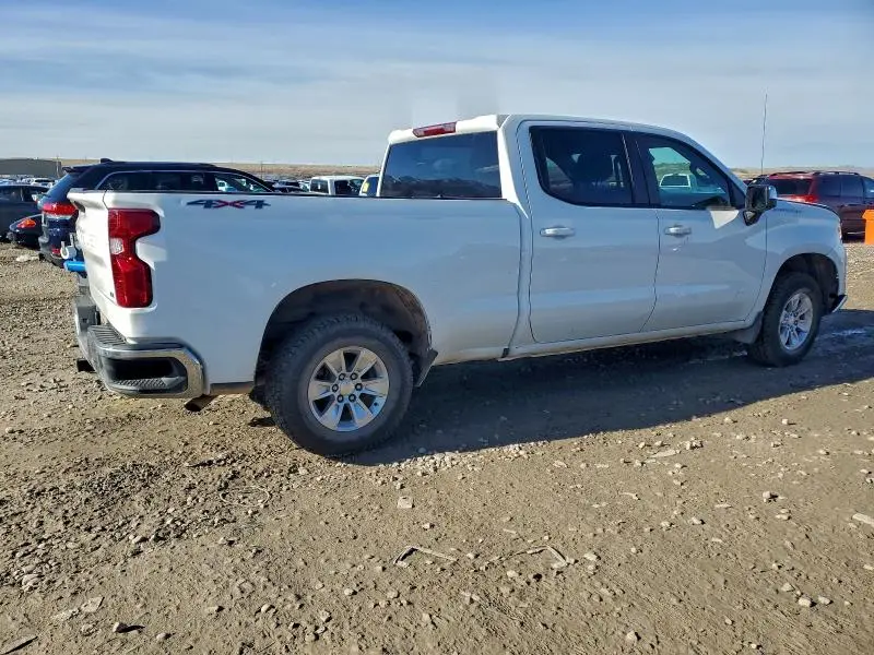 2024 CHEVROLET SILVERADO K1500 LT  