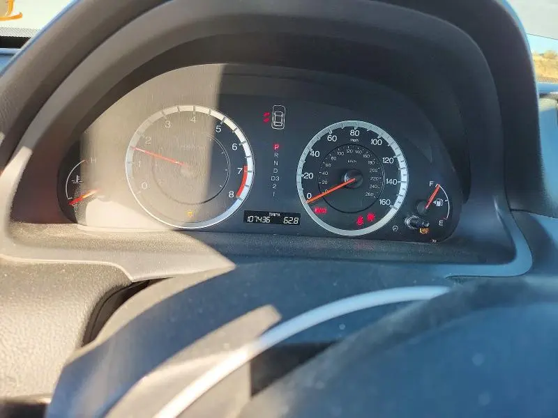 2011 HONDA ACCORD SE  