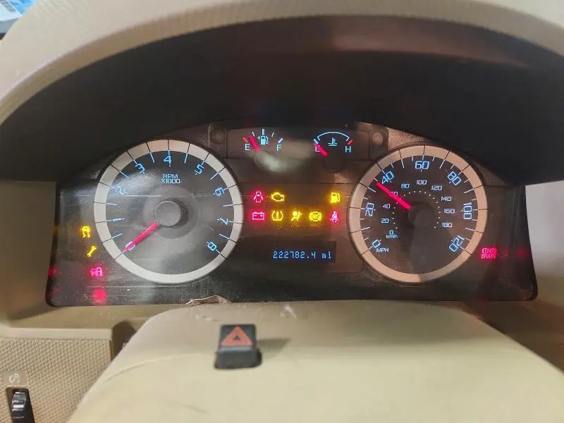 2010 FORD ESCAPE XLT  