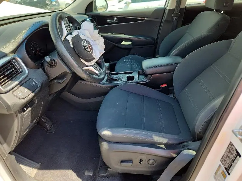 2019 KIA SORENTO LX V6  
