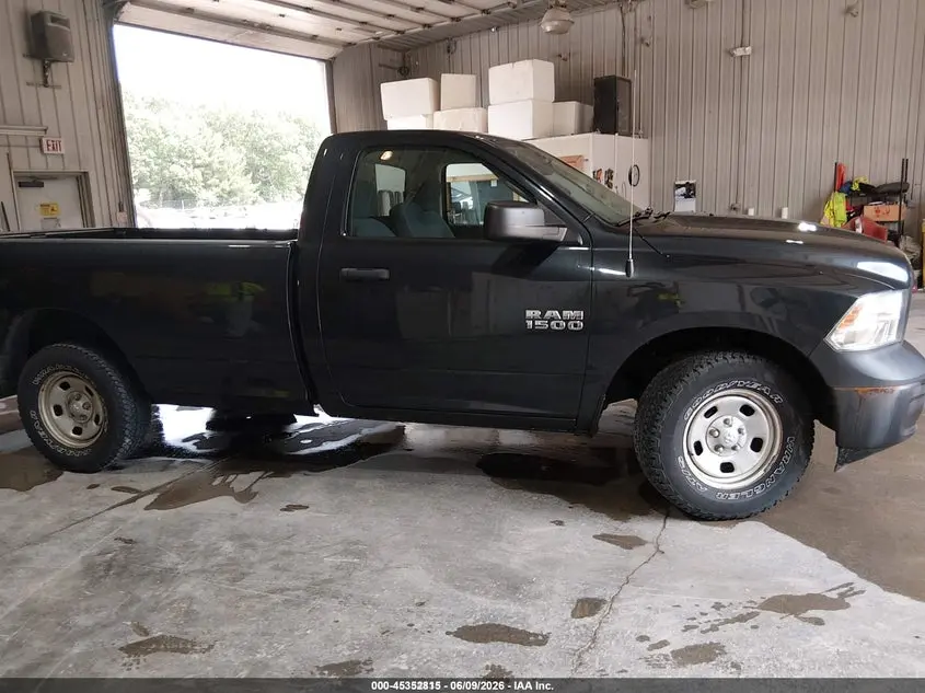 2017 RAM 1500 TRADESMAN  4X4 8' BOX