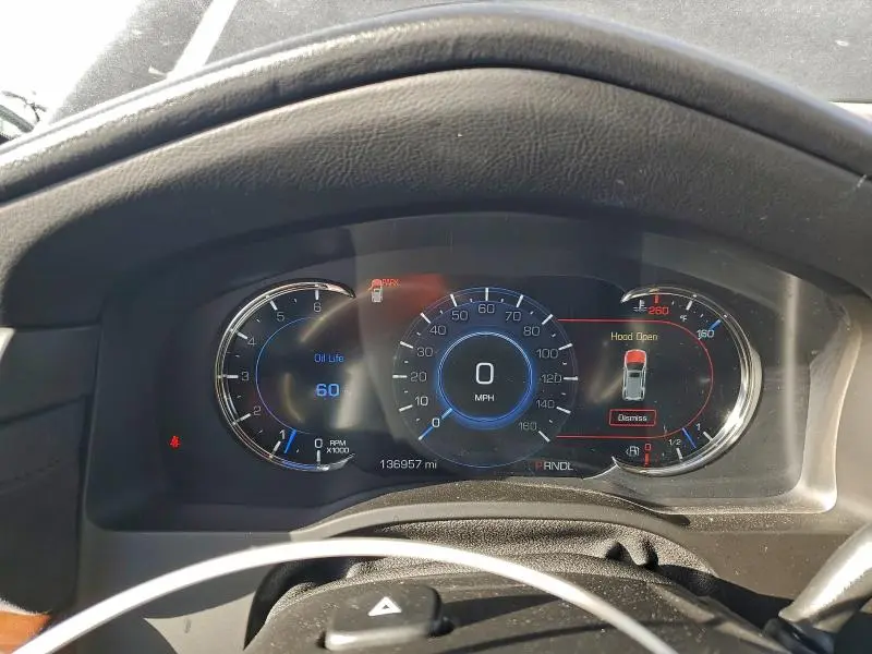 2017 CADILLAC ESCALADE ESV LUXURY  