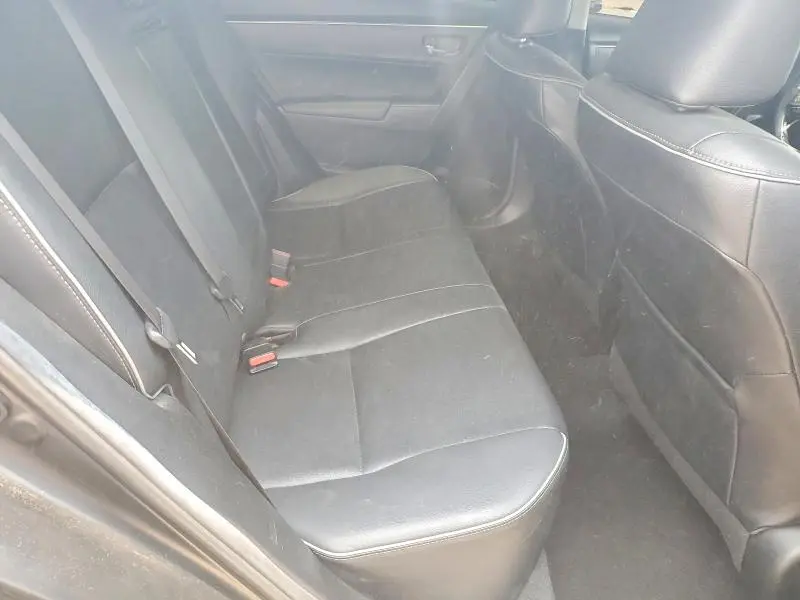 2018 TOYOTA COROLLA XLE  