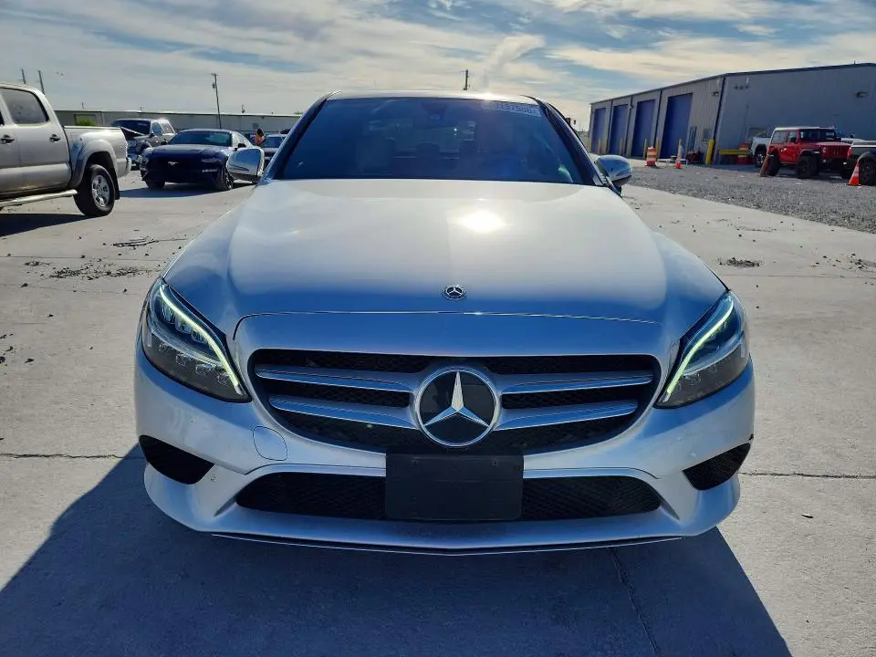 2019 MERCEDES-BENZ C 300  