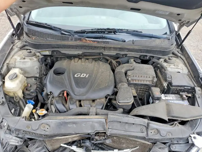 2011 HYUNDAI SONATA SE  