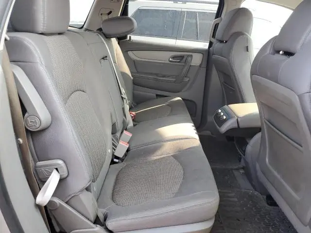 2015 CHEVROLET TRAVERSE LS  