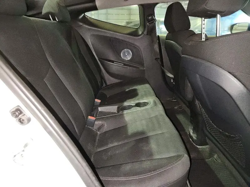2015 HYUNDAI VELOSTER BASE  