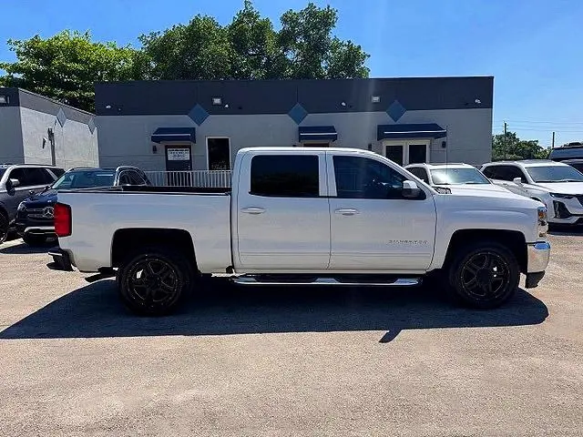 2018 CHEVROLET SILVERADO C1500 LT  