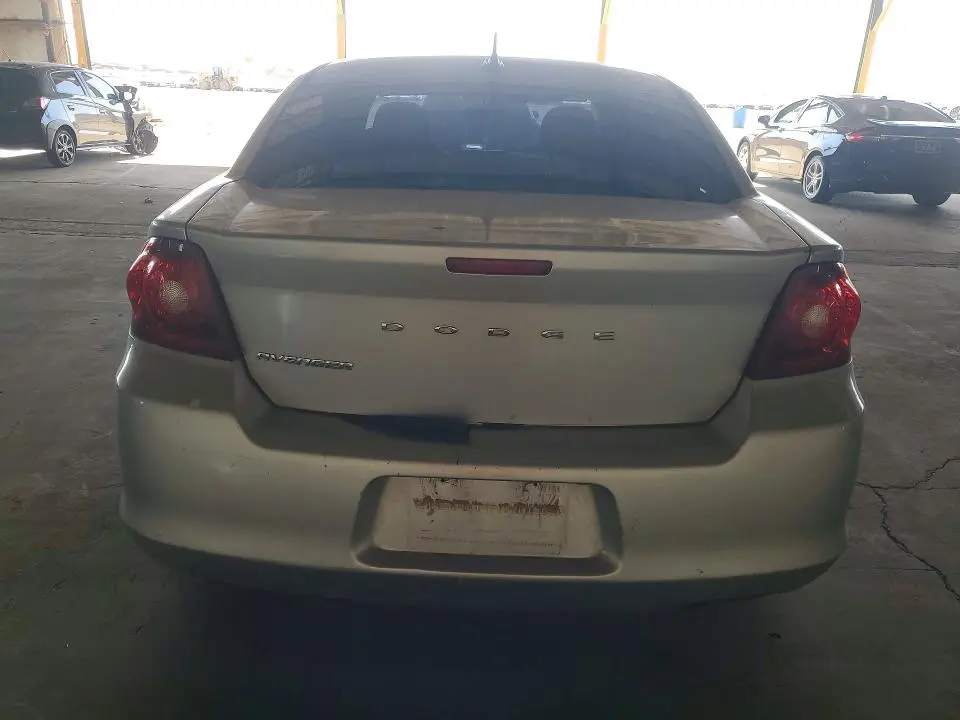 2012 DODGE AVENGER SE  