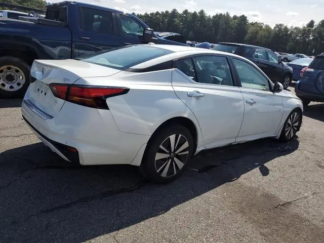 2022 NISSAN ALTIMA SV