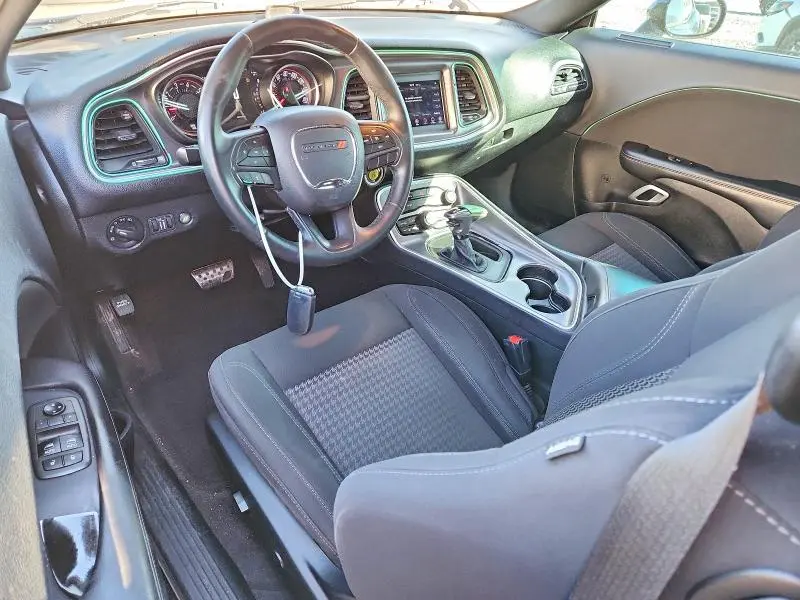 2019 DODGE CHALLENGER SXT  