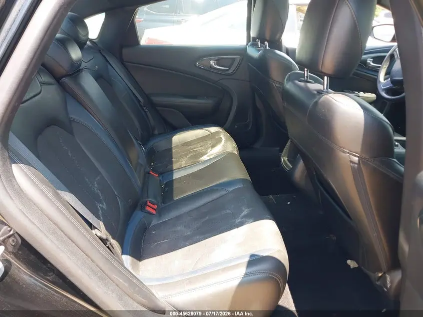 2015 CHRYSLER 200 S