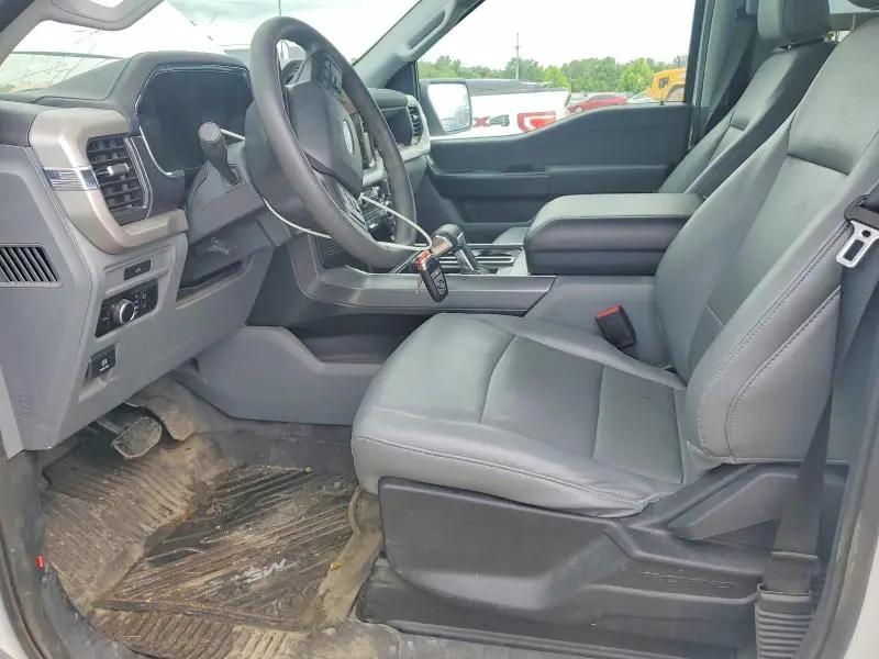 2023 FORD F150 LIGHTNING PRO  