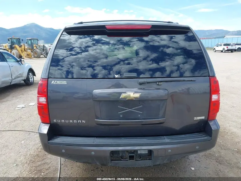 2010 CHEVROLET SUBURBAN 1500 LT1